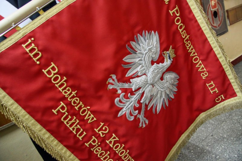 https://zzwp-gorzow.pl/images/Sztandar-z-tradycjami-logo.jpg